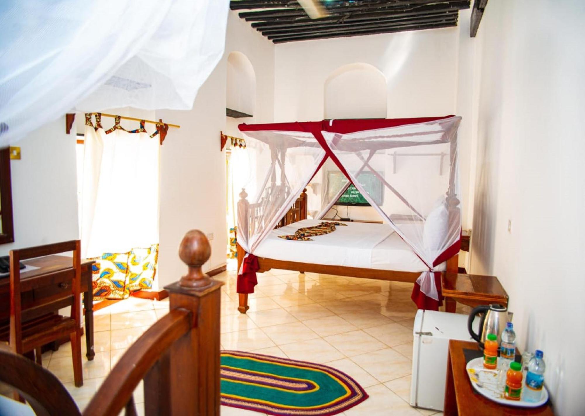 La Neisha Hotel Занзибар Экстерьер фото